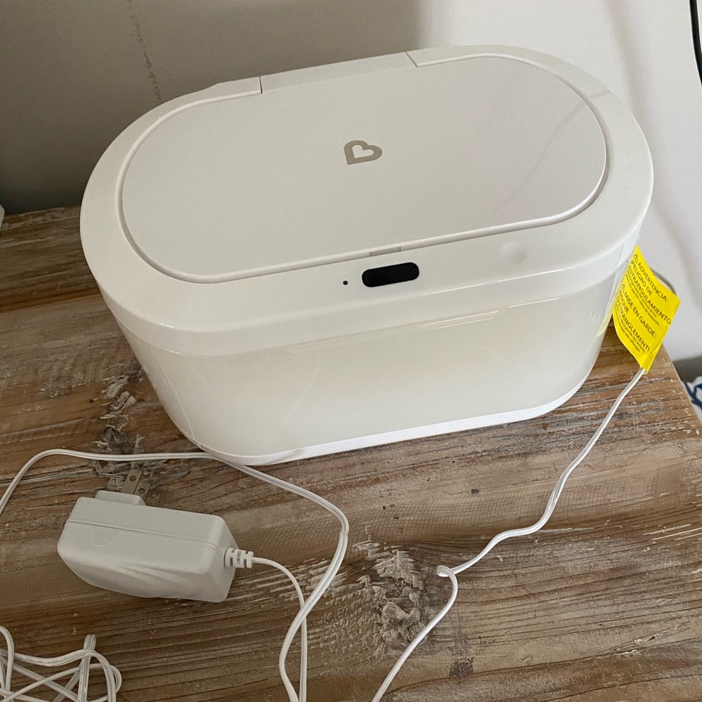Baby wipe warmer